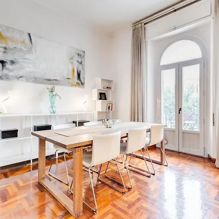 Large And Bright Flat In San Giovanni * Rom